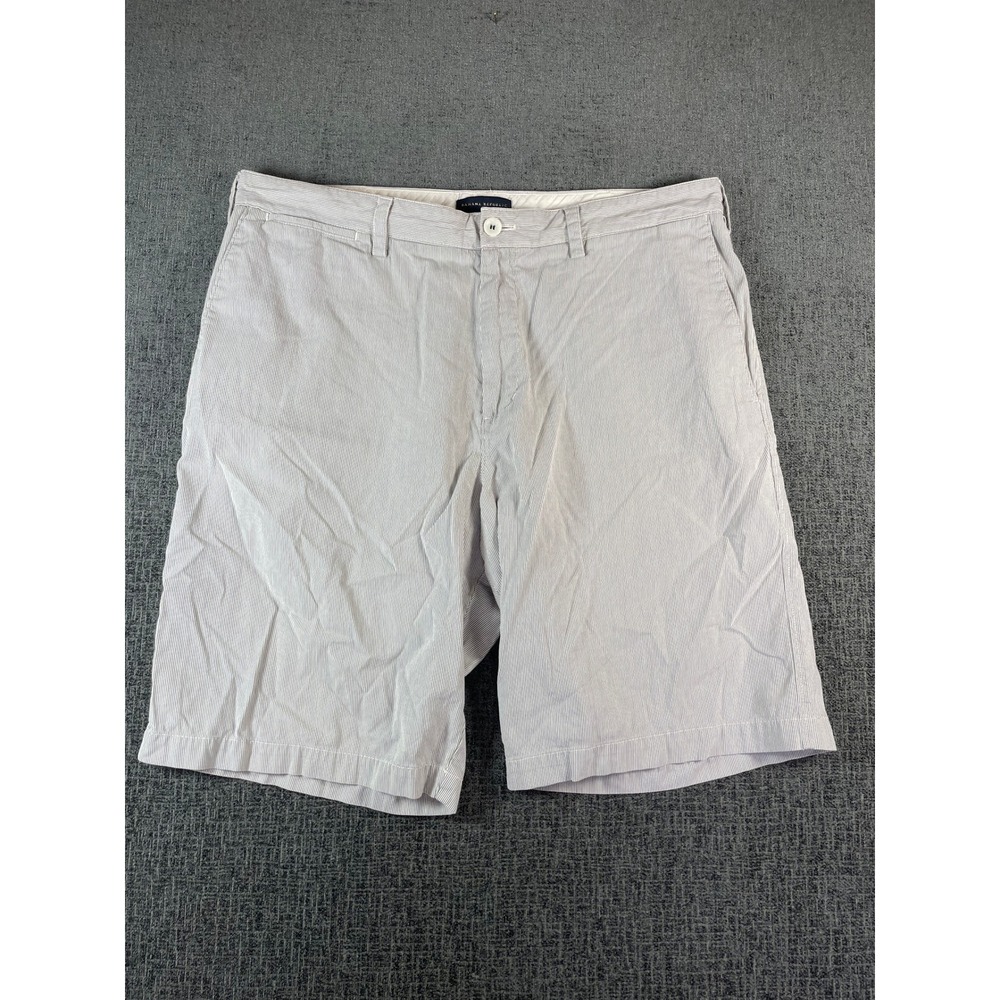 Banana‎ Republic Mens 38 Grey White Seersucker Striped Chino Shorts Flat Front